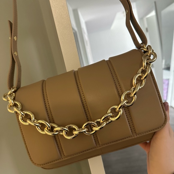 Vince Camuto Handbags - Vince Camuto x Fashion Jackson Trey Crossbody Bag